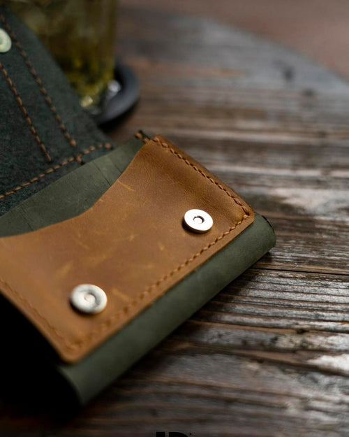 Classic Two Tone Leather Wallet for Women – Handmade Minimalist Cowhide Wallet