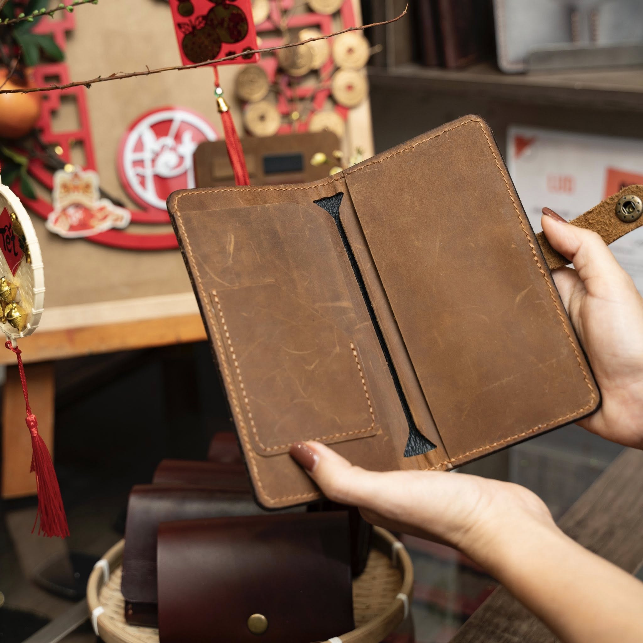 Handmade Women Leather Clutch Wallet – Genuine Cowhide Long Wallet