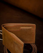 Minimalist Handmade Leather Wallet – Genuine Cowhide Bifold for Men