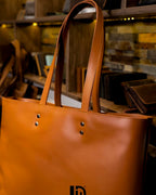 Minimalist Large Leather Tote – Handmade Cowhide Laptop Shoulder Bag