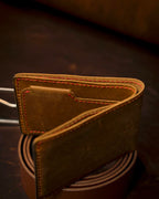 Minimalist Handmade Leather Wallet – Genuine Cowhide Bifold for Men