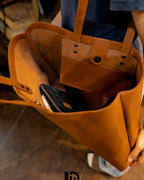 Minimalist Large Leather Tote – Handmade Cowhide Laptop Shoulder Bag