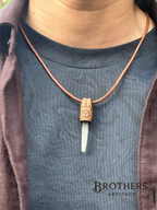 Widder Sternzeichen Halskette, Weißer Quarzkristall-Anhänger, handgefertigter Schmuck, Boho Lederband