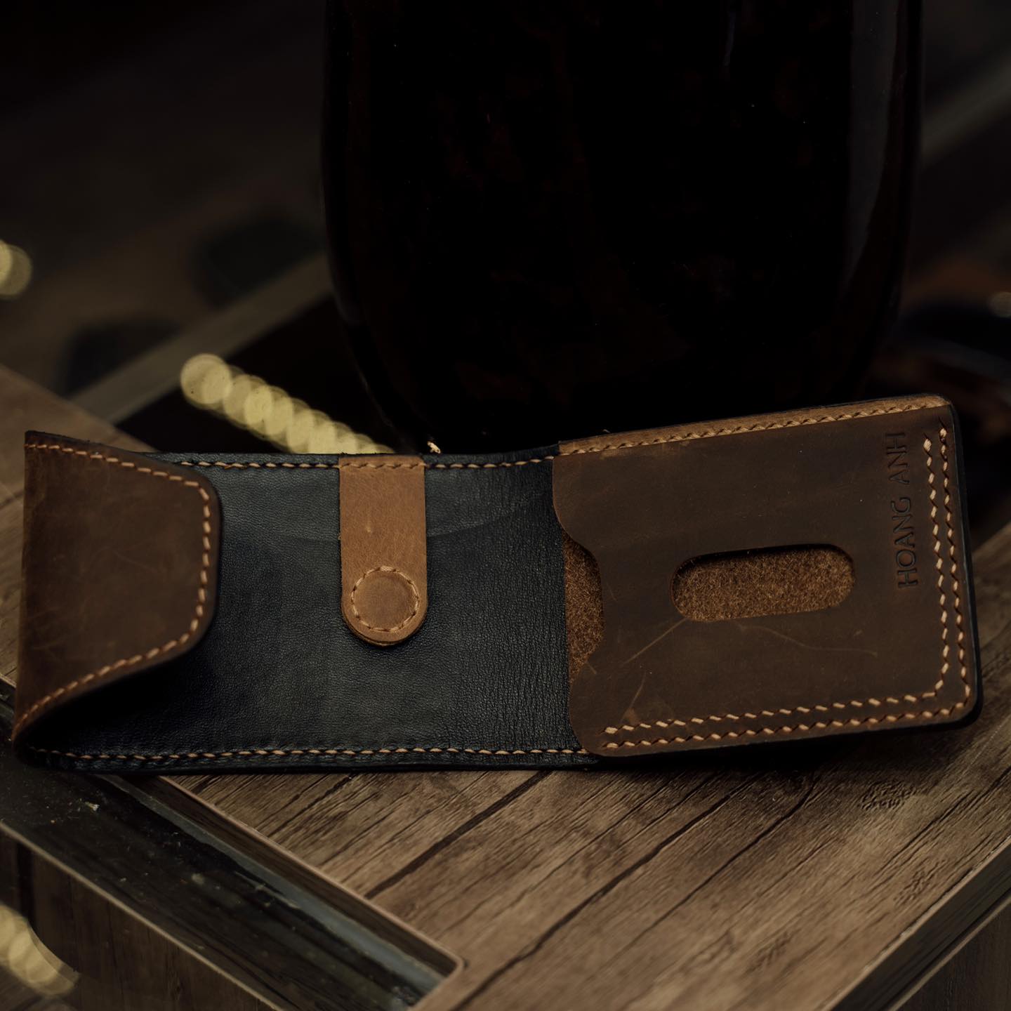 Two Tone Leather Wallet – Handmade Cowhide & Goatskin Wallet