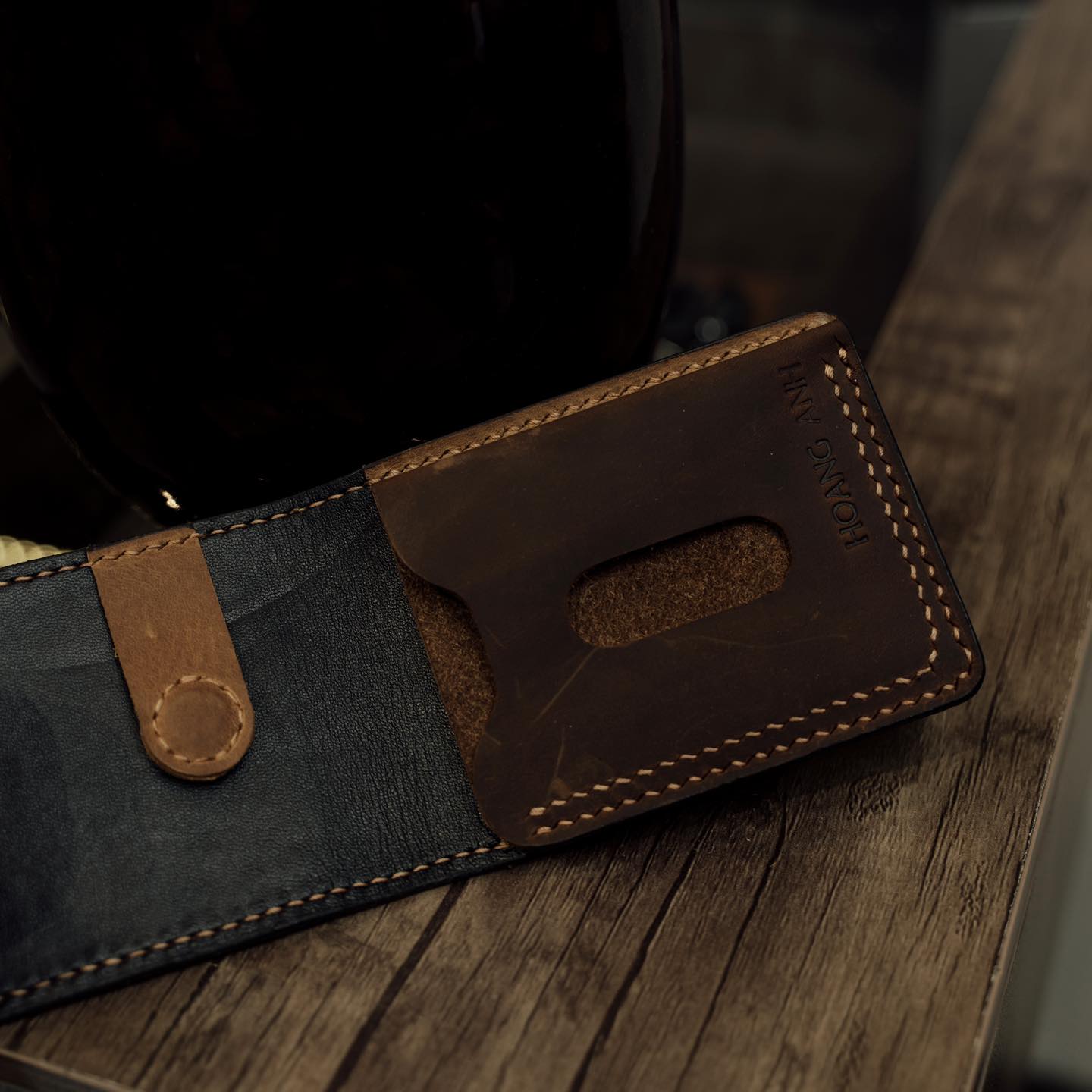 Two Tone Leather Wallet – Handmade Cowhide & Goatskin Wallet