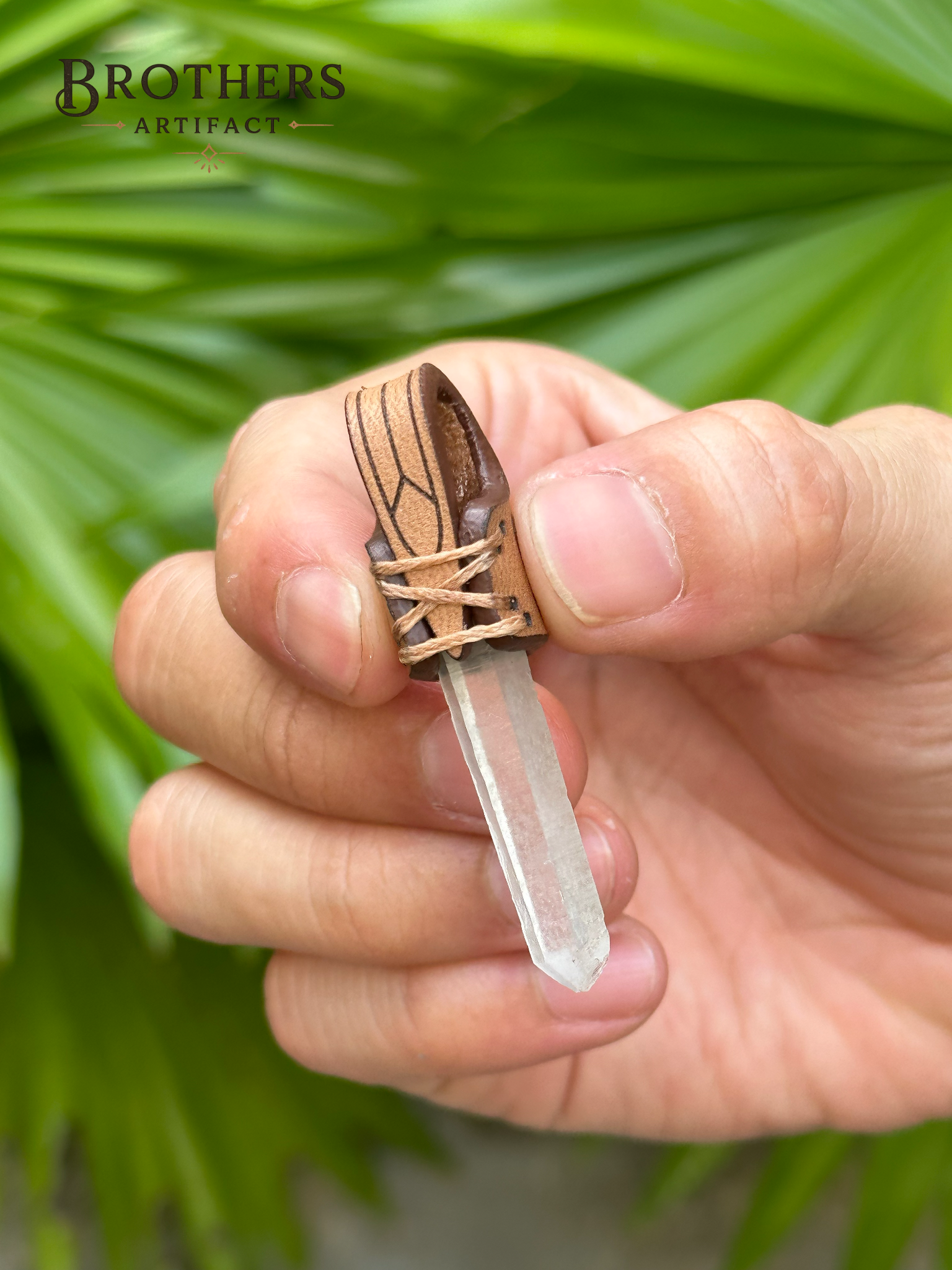 Handgemachte Horusauge Halskette, Klarquarz Kristallanhänger, Ägyptisches Symbol Leder Schmuck
